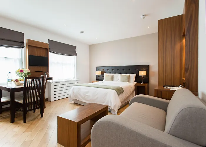 Presidential Apartments Kensington Londra